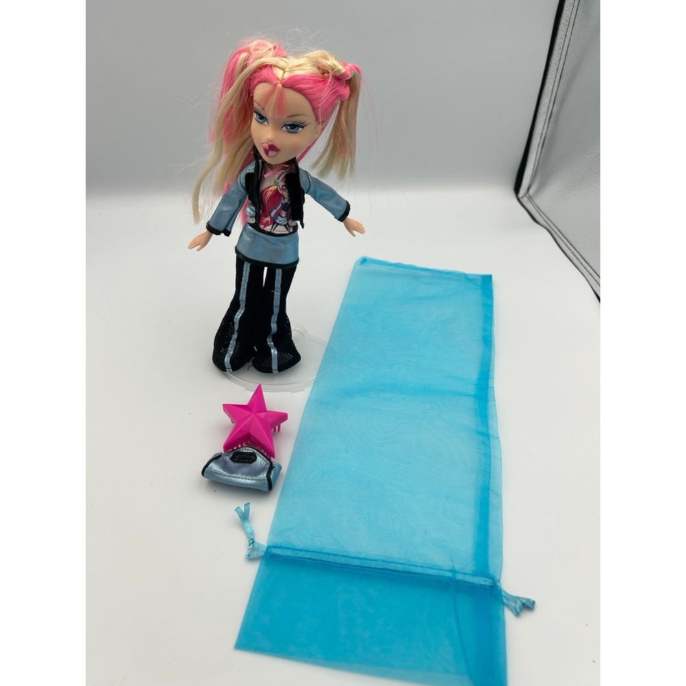 Bratz Live in Concert Cloe fashion doll